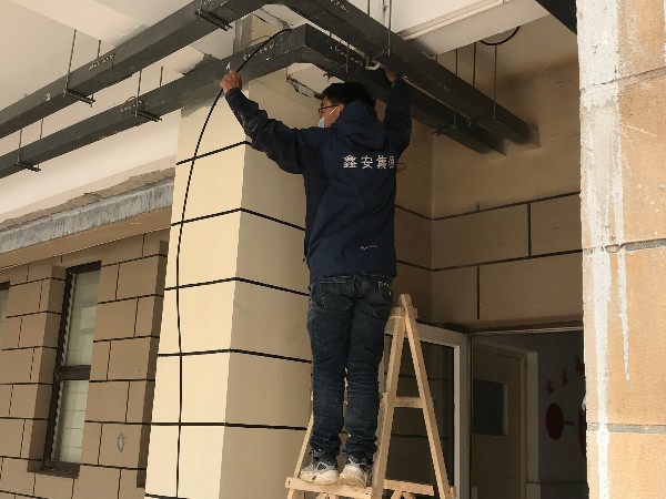 西安安裝監(jiān)控?cái)z像頭多少錢(qián)？陜西鑫安安防如是說(shuō)