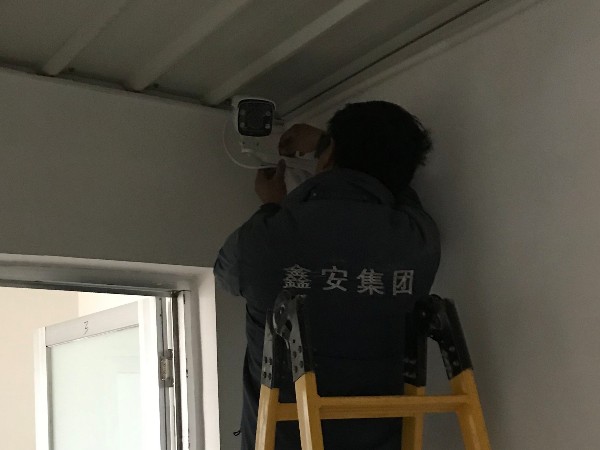 安裝無線視頻監(jiān)控攝像頭和有線視頻監(jiān)控攝像頭的有區(qū)別嗎？