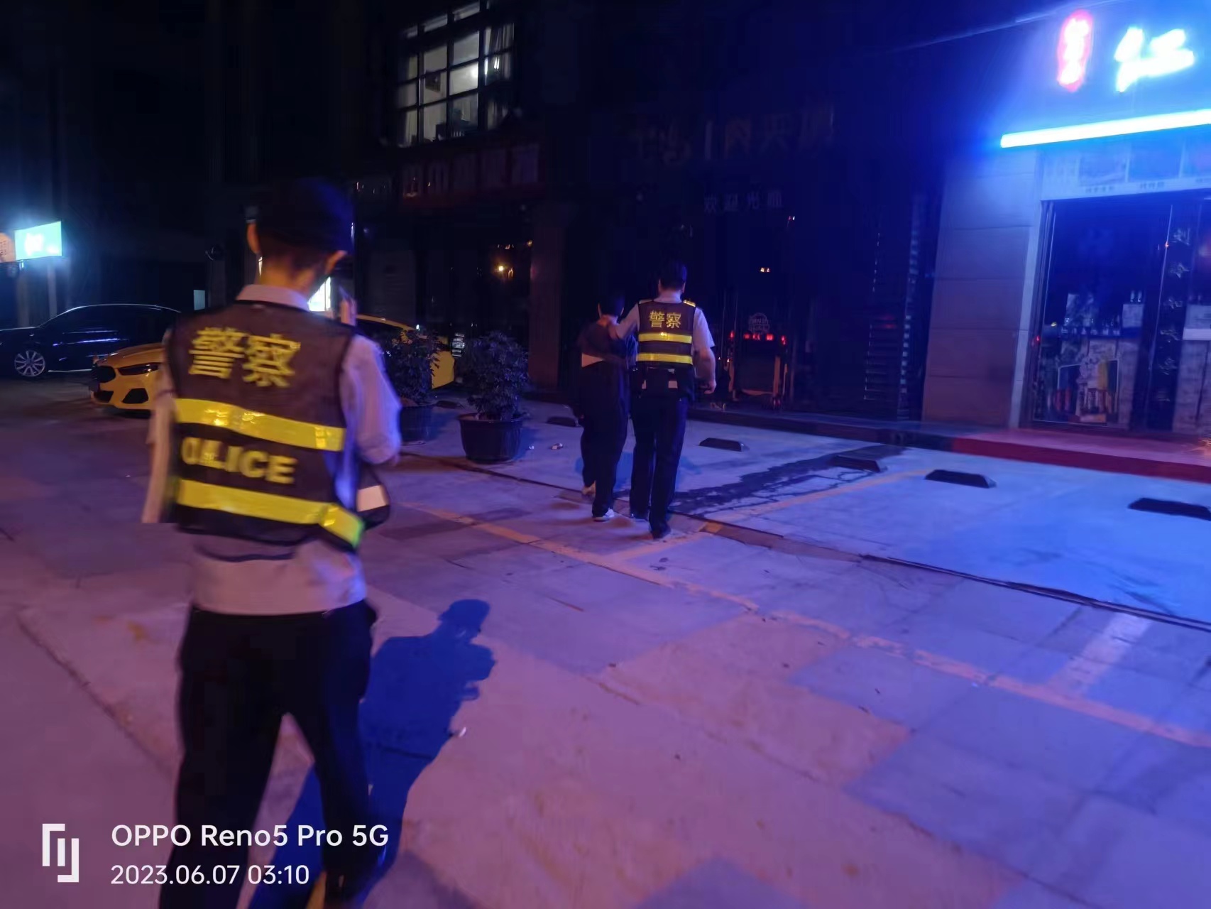 安裝這樣的商鋪安防報警系統(tǒng)才能保證安全！