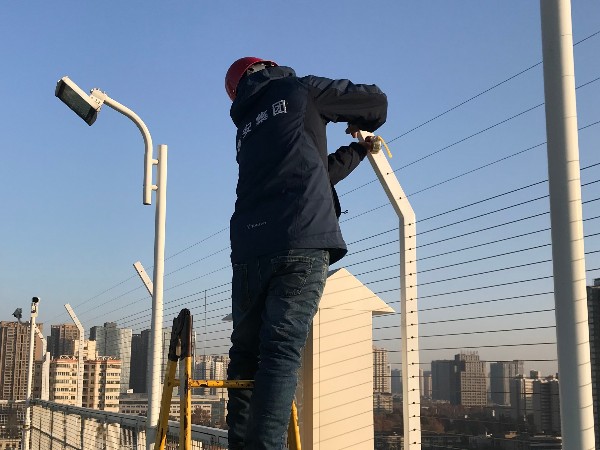 安防工程公司已經(jīng)碰觸到天花板？看了這3點(diǎn)你就知道了！