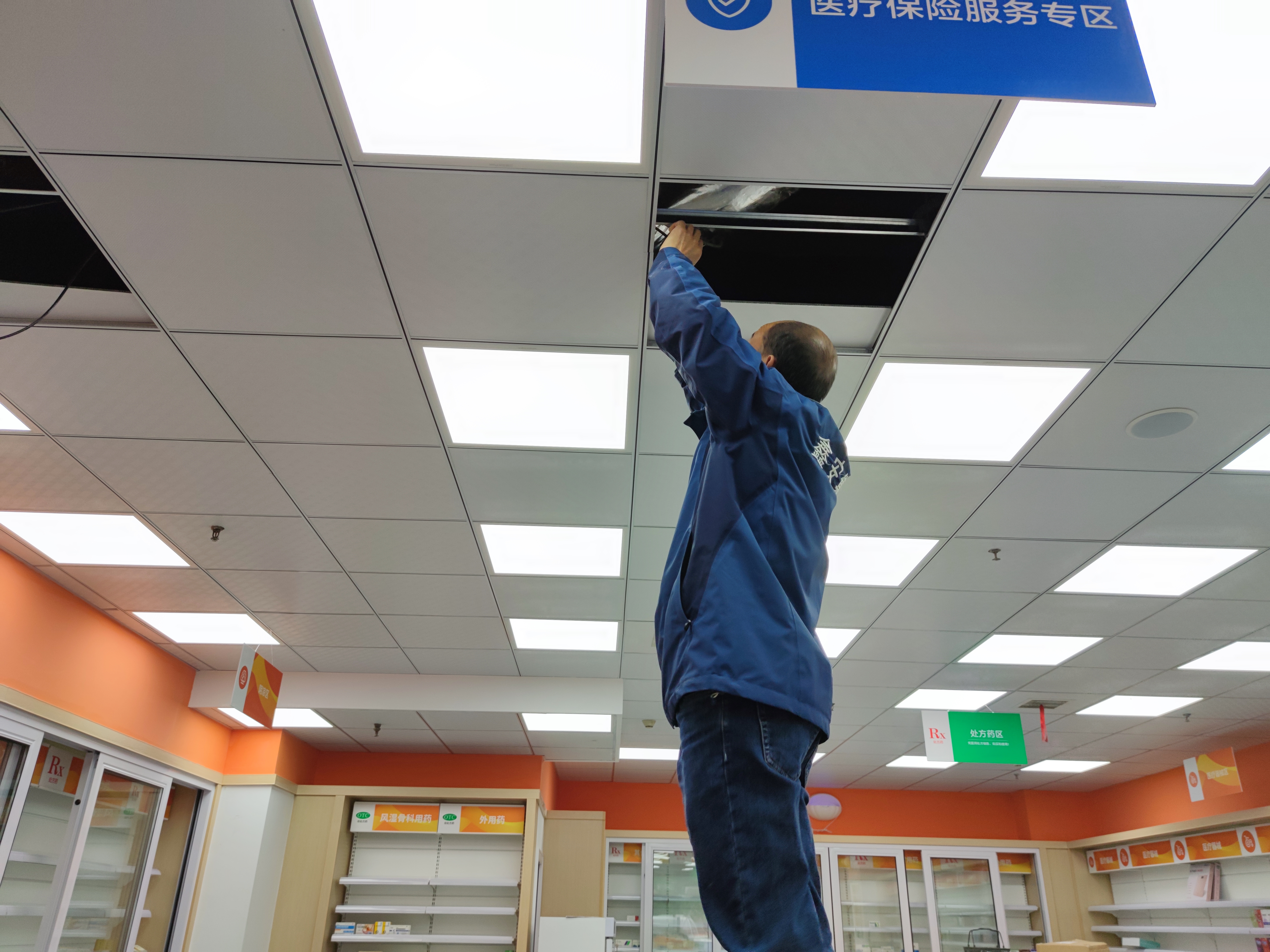 什么是AI智能視頻監(jiān)控系統(tǒng)？它的功能又有那些？