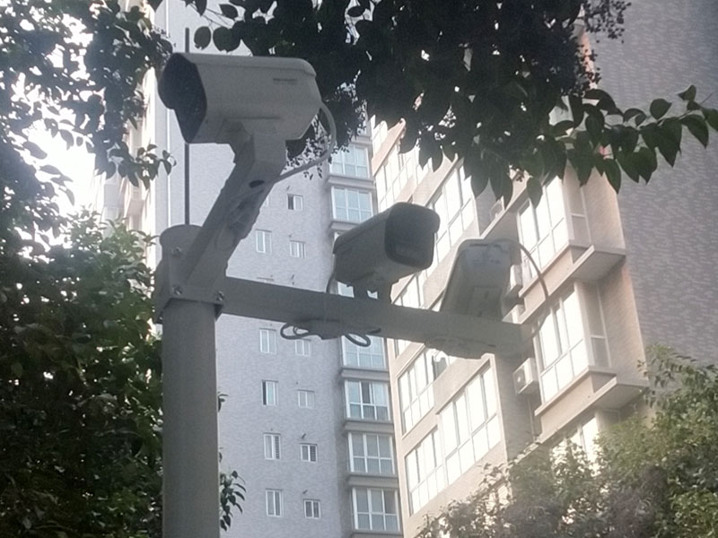 百花家園小區(qū)視頻監(jiān)控系統(tǒng)，選擇鑫安安防更心安